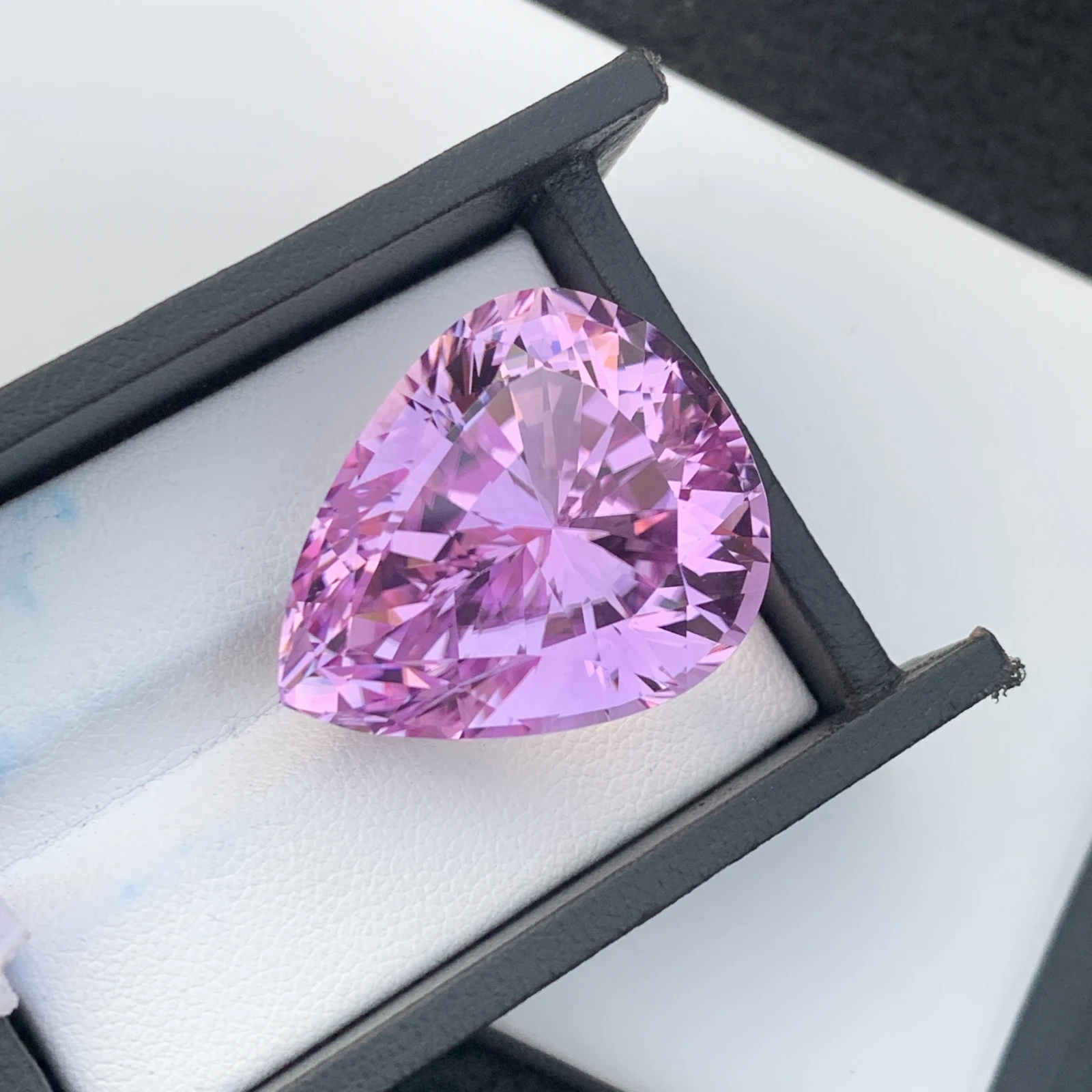 74.20 ct Natural Pink Kunzite Pear Shape Loose Gemstone from Afghanistan — view 11